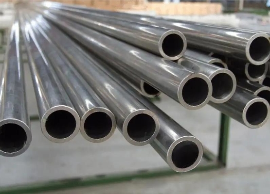 ASTM A240m 314 904L Selded Hot Cold Rolled Seamless Pipe 201 316L 0,3-3mm Ketebalan TP304 Stainless Steel Tube