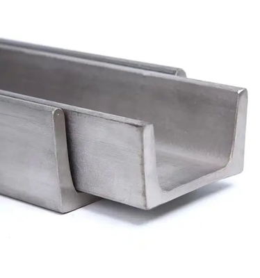 Berkualitas tinggi ASTM 301 201 304 Grade Stainless Steel Channel 5m 6m Panjang Untuk Industri