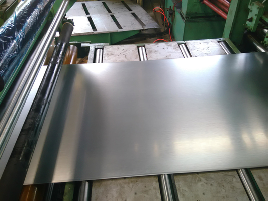 JIS ASTM AISI Q195 Q215 Q235 Bahan Lapisan baja galvanis 0,5mm 1mm 2mm Ketebalan