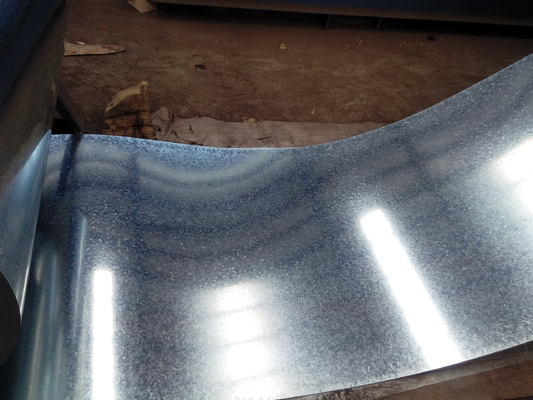 JIS ASTM AISI Q195 Q215 Q235 Bahan Lapisan baja galvanis 0,5mm 1mm 2mm Ketebalan