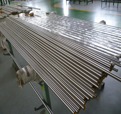 Baja tahan karat Bar Bulat 304 316 321 10mm 20mm Ditarik Dingin / Hot Rolled Polished / BA Permukaan